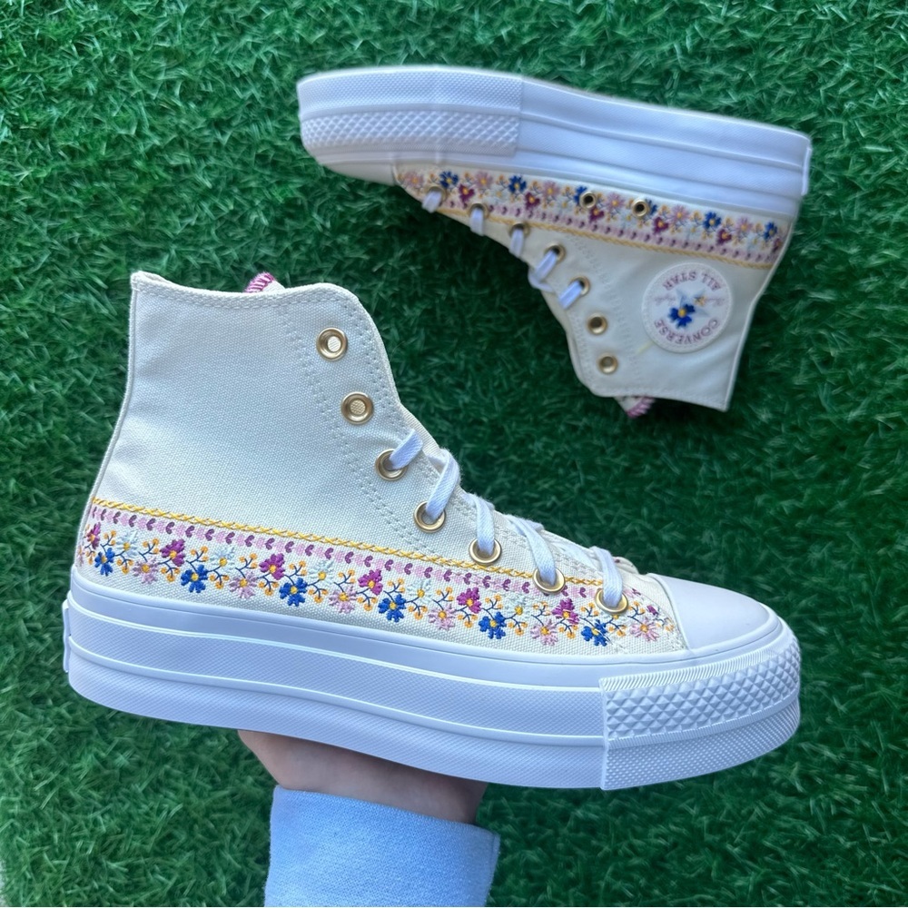 🎁Converse Chuck Taylor All Star Lift Hi Floral - Picture 3 of 11